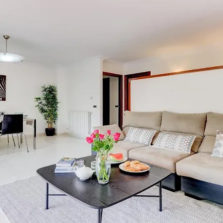 Colomar 8 Apartment
